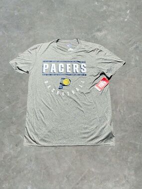 ☀️ Indiana Pacers NBA Basketball Graphic Tee Mens Size Large Gray